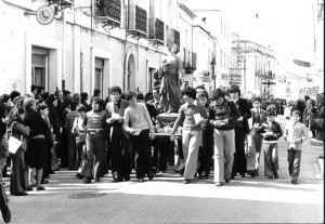 6) San Giovanni 'Evangelista, il discepolo prediletto di Gesù;